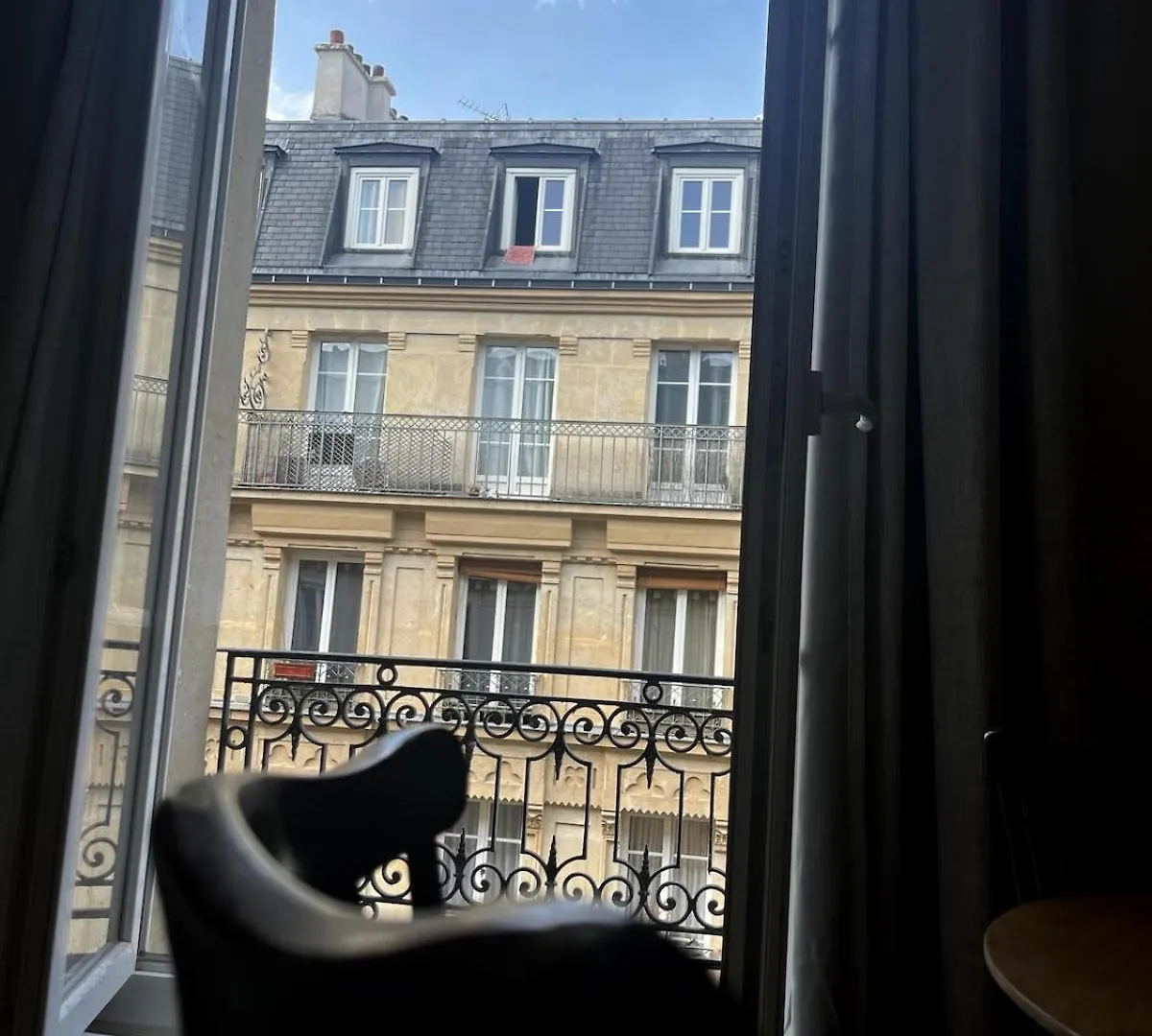 Grand Studio Proche De Montmartre París 0*,  Francia